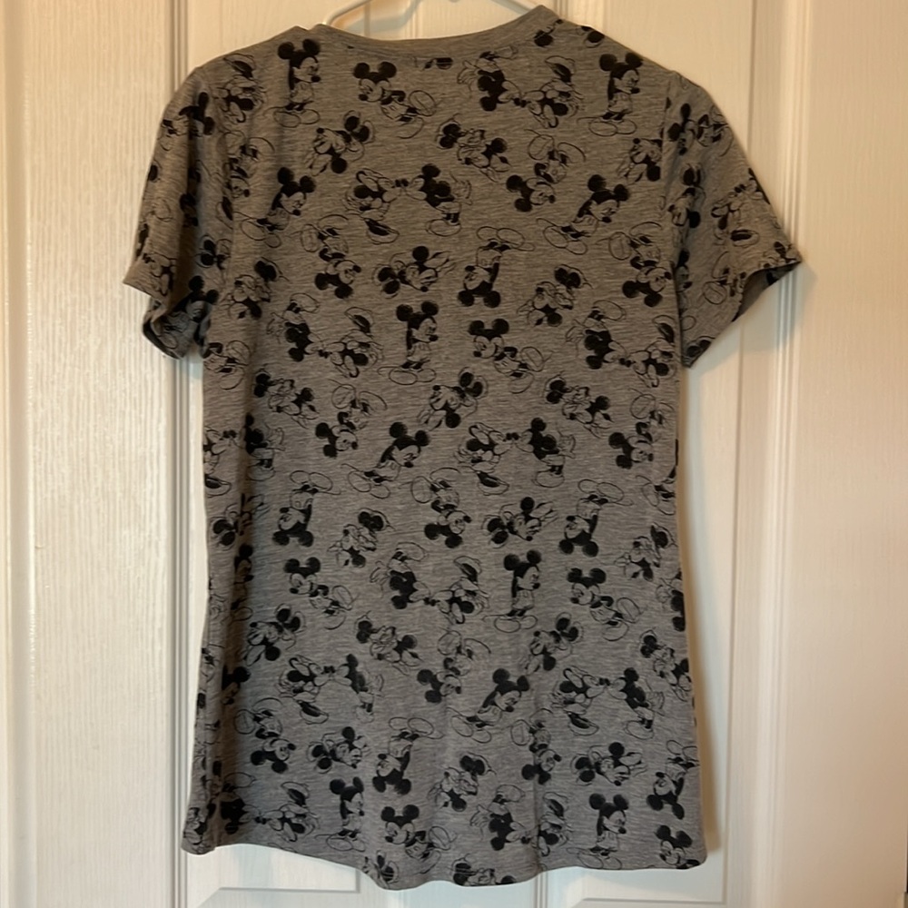 Disney Mickey Women’s Medium fitted T-shirt - Picture 2 of 4